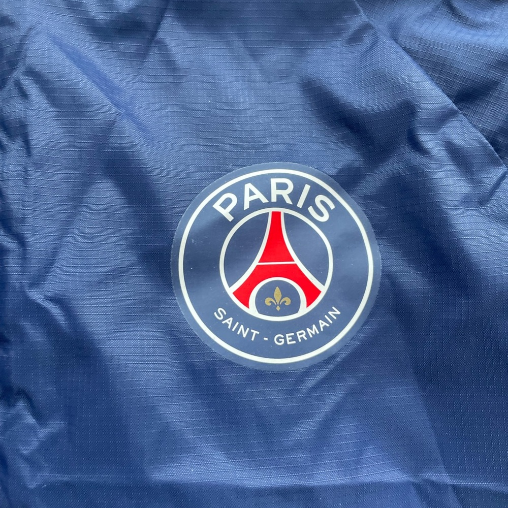 Nike PSG Paris Saint-Germain Windbreaker Jacket Boys XL Navy Red White Hooded - Picture 4 of 5